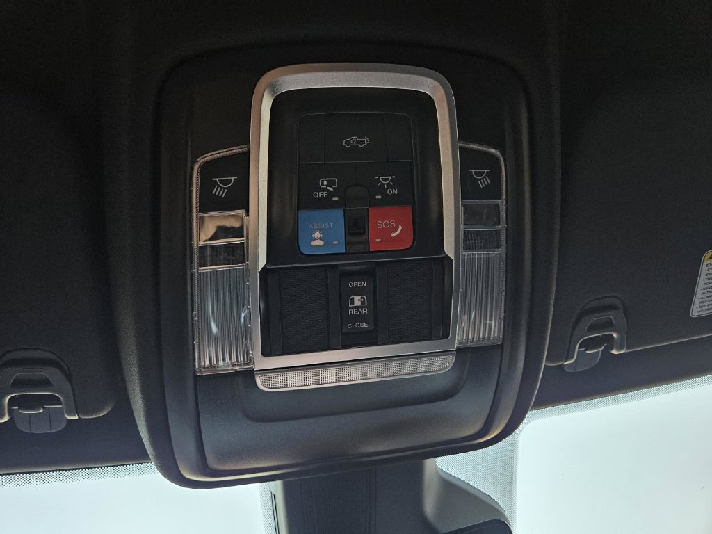 Used 2026 RAM 1500 Laramie w/ Night Edition AWD/4WD image 22