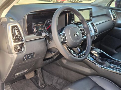 Used 2021 Kia Sorento SX FWD image 13