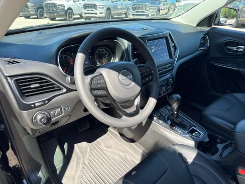 Used 2023 Jeep Cherokee Altitude Lux w/ Lux Elite Package AWD/4WD image 2