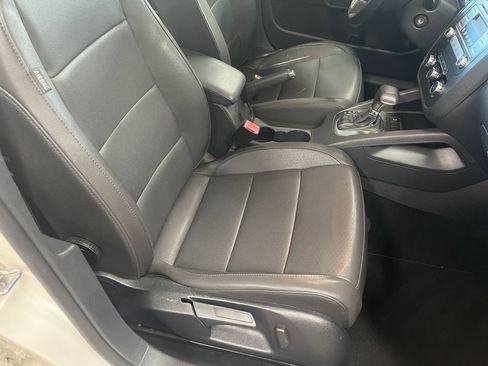 Used 2010 Volkswagen Jetta Limited Edition FWD image 55