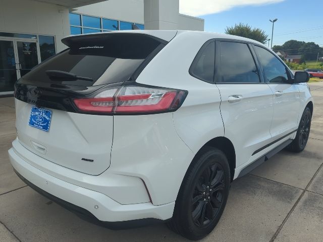 Used 2024 Ford Edge SE w/ Black Appearance Package AWD/4WD image 7