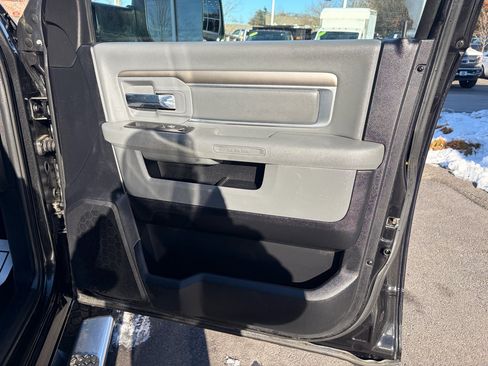 Used 2016 RAM 3500 Big Horn image 45