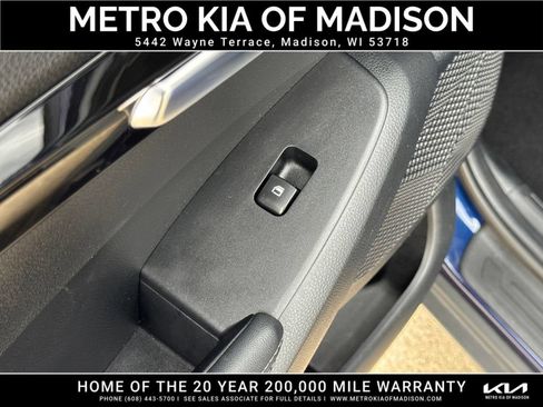 Used 2024 Kia Seltos SX w/ SX Sunroof Package AWD/4WD image 31