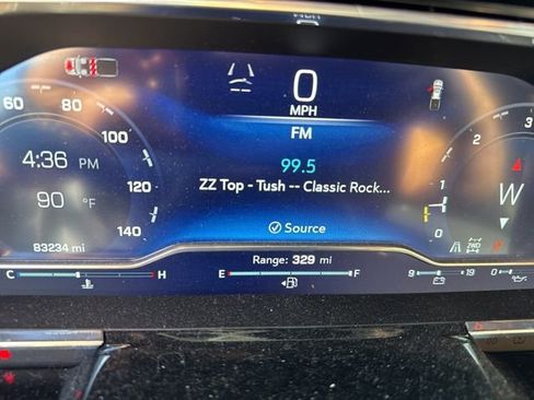 Used 2024 Chevrolet Silverado 1500 LTZ image 9