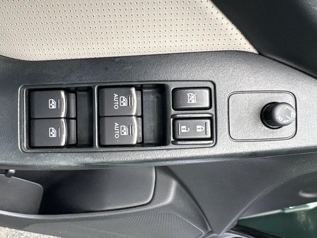 Used 2018 Subaru Forester 2.5i Limited AWD/4WD image 15