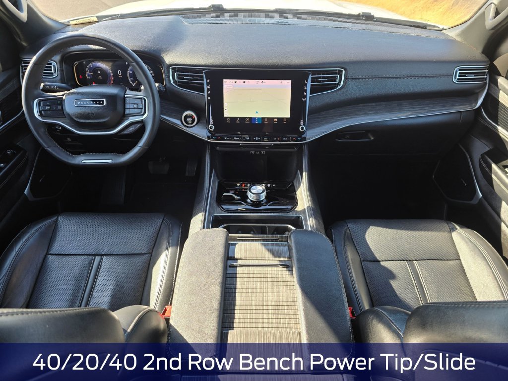 Used 2024 Jeep Wagoneer L Series II w/ Flexible Seating Group AWD/4WD image 10