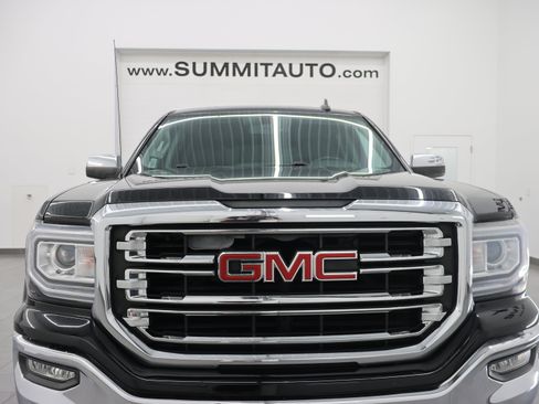 Used 2017 GMC Sierra 1500 SLT w/ Suspension Package, Off-Road AWD/4WD image 20
