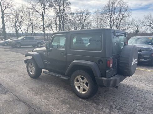 Used 2012 Jeep Wrangler Sport image 5