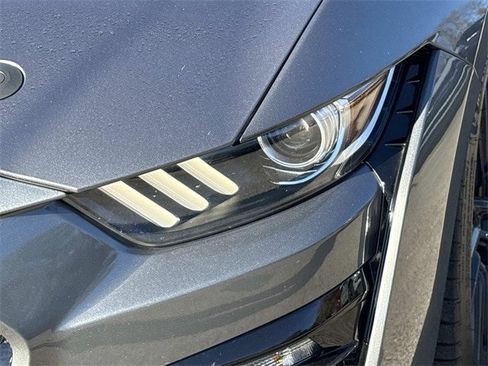 Certified 2021 Ford Mustang Shelby GT500 w/ Technology Package image 11