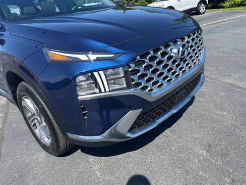 Used 2023 Hyundai Santa Fe SEL w/ Premium Package AWD/4WD image 4