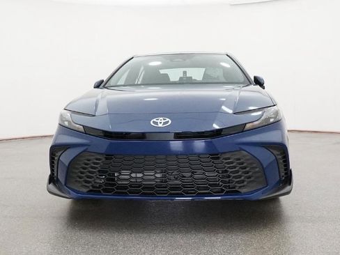 New 2026 Toyota Camry SE w/ Convenience Package image 10