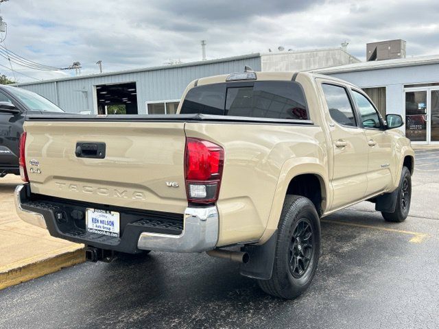 Used 2019 Toyota Tacoma SR5 AWD/4WD image 11