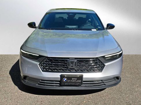 Used 2024 Honda Accord Sport image 8