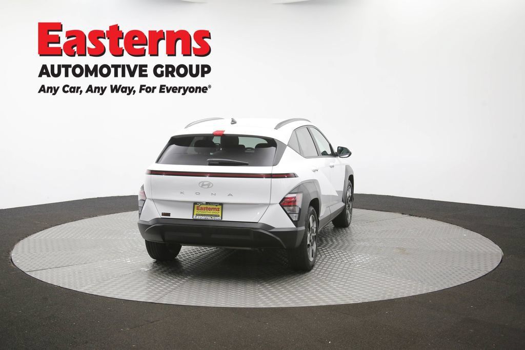 Used 2024 Hyundai Kona SEL FWD image 38