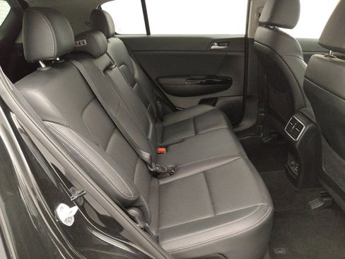 Used 2020 Kia Sportage EX image 19