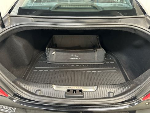 Used 2017 Jaguar XJ R-Sport AWD/4WD image 25
