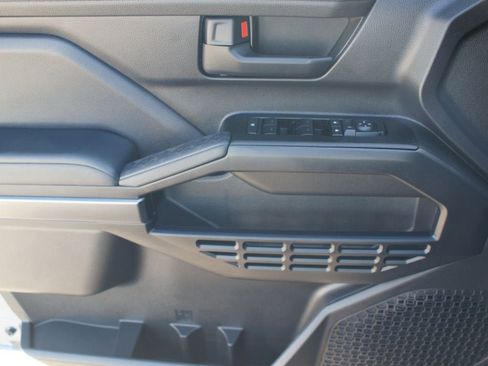 Used 2025 Toyota 4Runner SR5 image 26