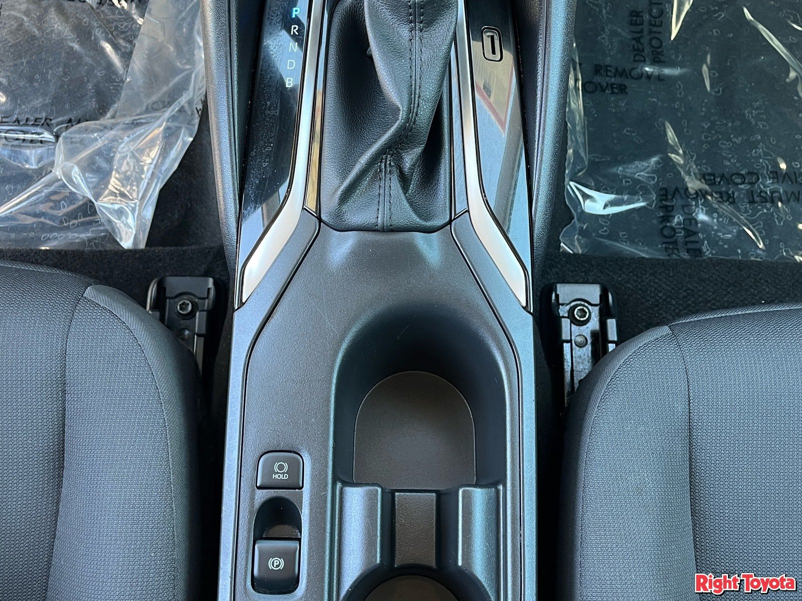 Certified 2025 Toyota Corolla LE FWD image 31