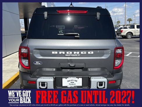 New 2026 Ford Bronco Sport Outer Banks w/ Sasquatch Outer Banks Package AWD/4WD image 7