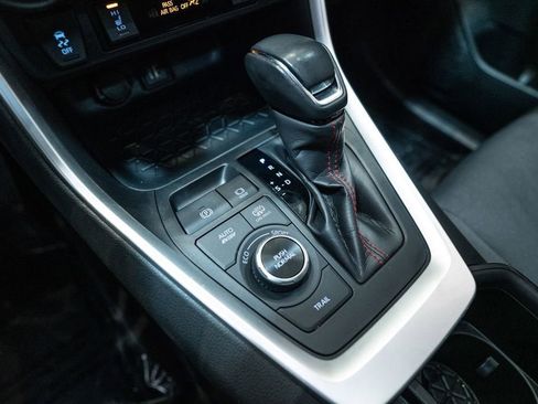 Used 2024 Toyota RAV4 SE w/ Weather & Moonroof Package image 29