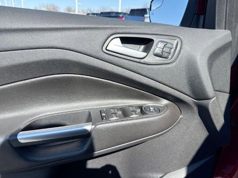Used 2013 Ford Escape Titanium image 22