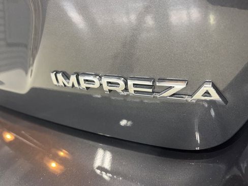 Certified 2025 Subaru Impreza 2.0i image 40