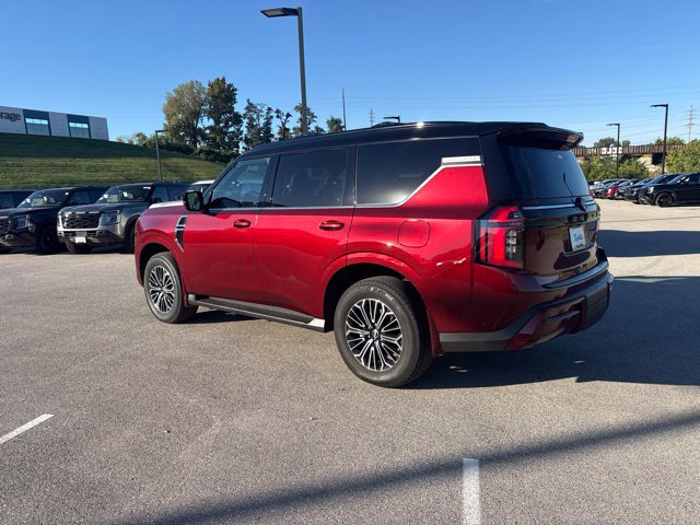 Used 2025 Nissan Armada Platinum AWD/4WD image 3