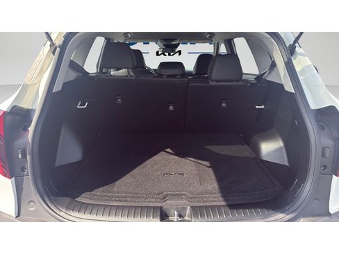 Used 2025 Kia Seltos S AWD/4WD image 28