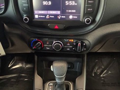 Used 2023 Kia Soul LX w/ Option Group 015 image 24