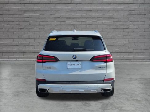 Used 2021 BMW X5 xDrive40i w/ Premium Package AWD/4WD image 4