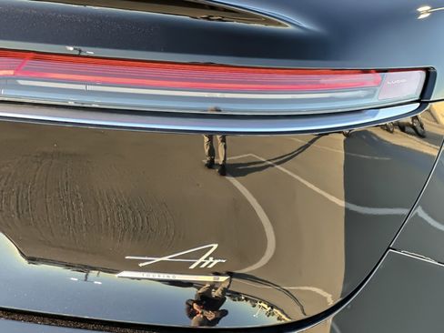 Used 2024 Lucid Air Touring image 24