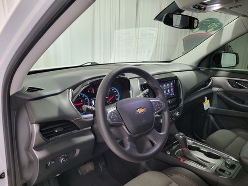 Certified 2020 Chevrolet Traverse LS w/ LPO, Blackout Package image 25