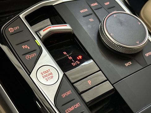 Certified 2023 BMW 330i 330i w/ Driving Assistance Package image 24