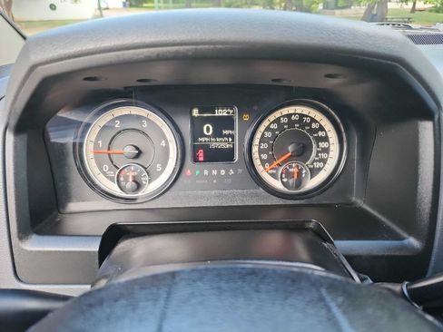 Used 2018 RAM 2500 Tradesman w/ Chrome Appearance Group AWD/4WD image 21