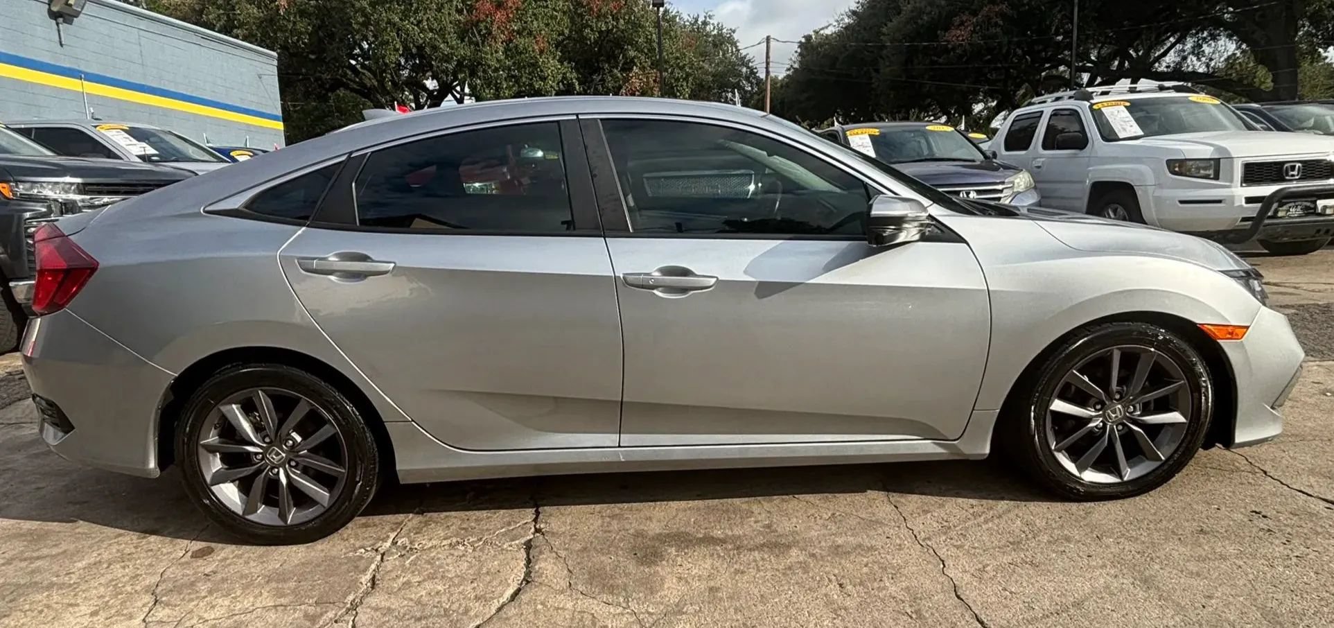 Used 2021 Honda Civic EX image 7