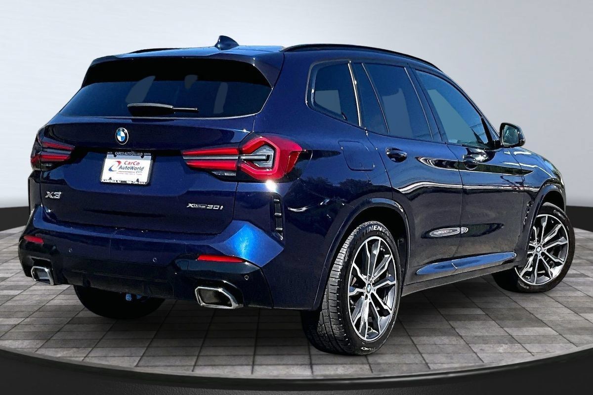 Used 2022 BMW X3 xDrive30i AWD/4WD image 5