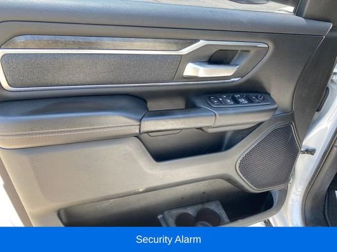 Used 2019 RAM 1500 Big Horn AWD/4WD image 16