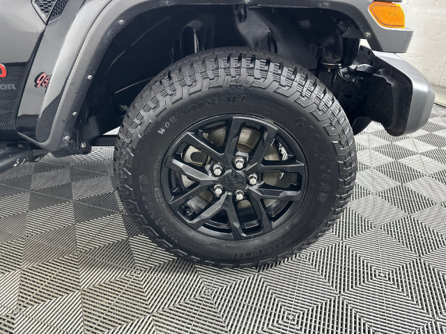 Certified 2022 Jeep Gladiator Sport AWD/4WD image 29