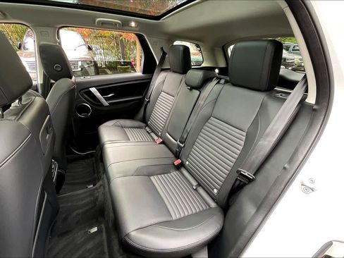 New 2025 Land Rover Discovery Sport S image 12