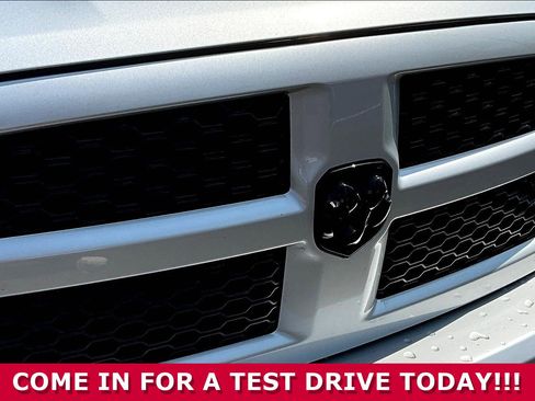 Used 2019 RAM 1500 Express w/ Express Value Package image 30