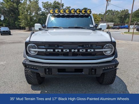 Used 2021 Ford Bronco Outer Banks w/ Sasquatch Package AWD/4WD image 8
