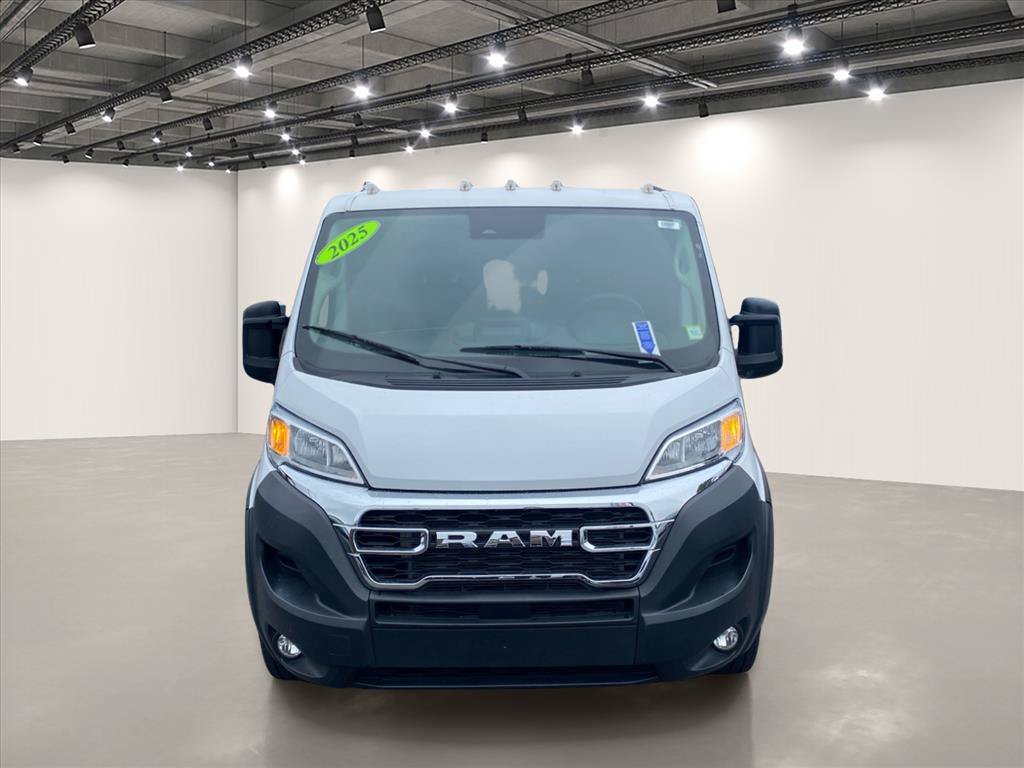 Used 2025 RAM ProMaster 2500 w/ U-Haul Equipment Group FWD image 2