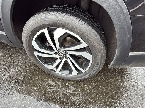 Used 2023 Volkswagen Atlas SEL image 33