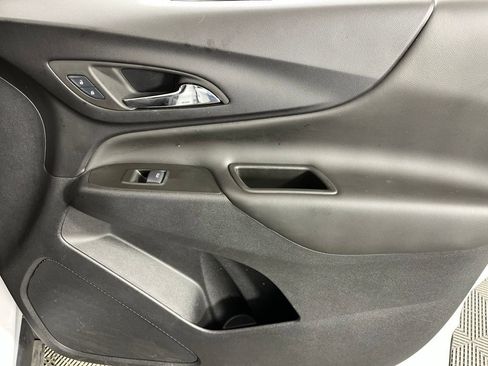 Certified 2024 Chevrolet Equinox LT AWD/4WD image 11