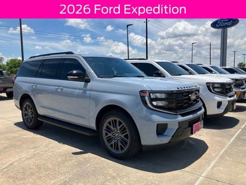 New 2026 Ford Expedition Platinum w/ Stealth Appearance Package AWD/4WD image 9