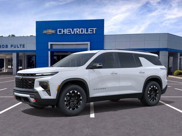 New 2027 Chevrolet Traverse Z71 w/ Enhanced Driving Package AWD/4WD image 2