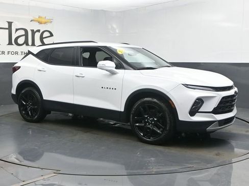Used 2024 Chevrolet Blazer LT w/ Sound & Technology Package AWD/4WD image 6