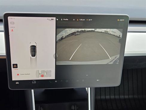 Used 2020 Tesla Model 3 Long Range image 12