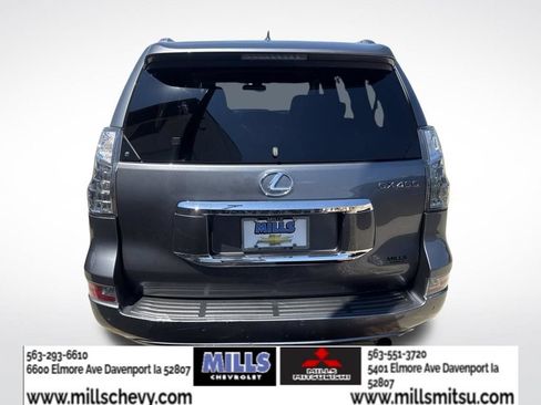 Used 2016 Lexus GX 460 w/ Premium Package AWD/4WD image 4