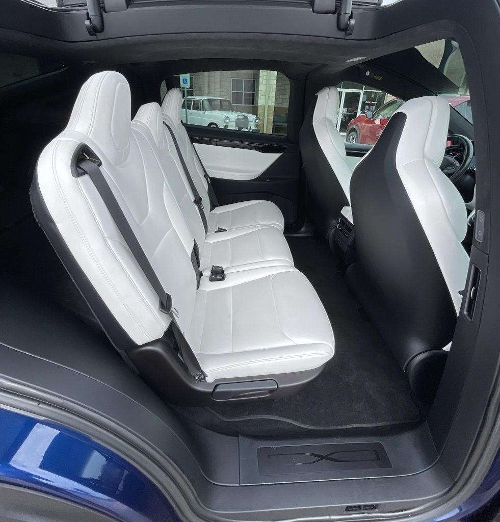 Used 2018 Tesla Model X 75D AWD/4WD image 29